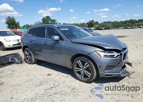 2018 Volvo Xc60 T6 Momentum из США, поврежденный, VIN YV4A22RK6J1032202